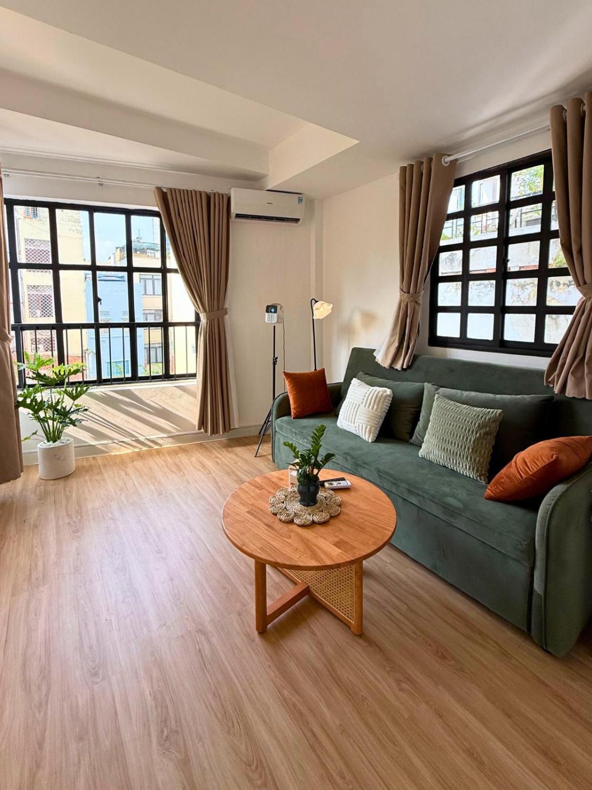 Beautiful Center Whole Townhouse In D1 * Ho Chi Minh City