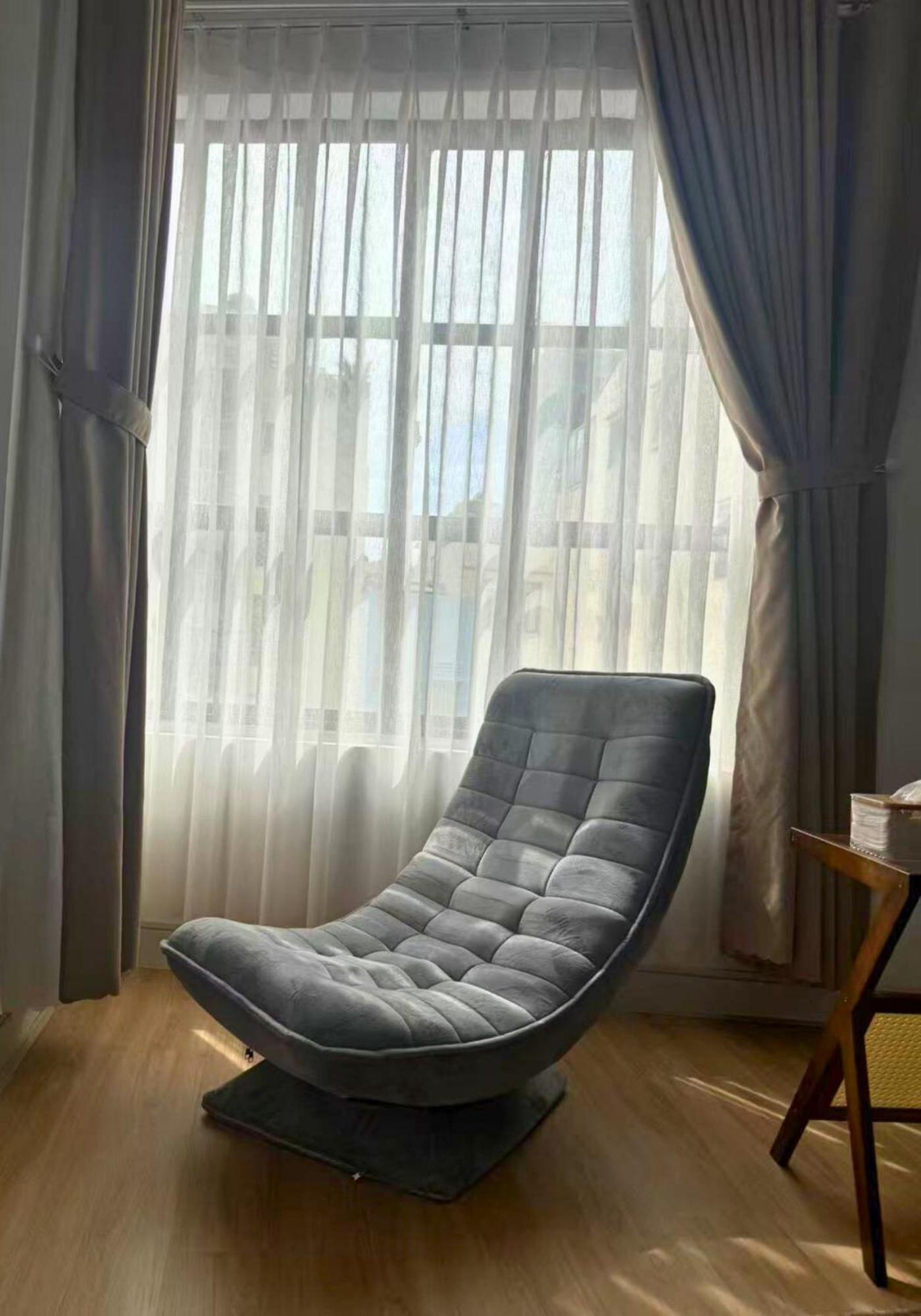 Beautiful Center Whole Townhouse In D1 Apartment *